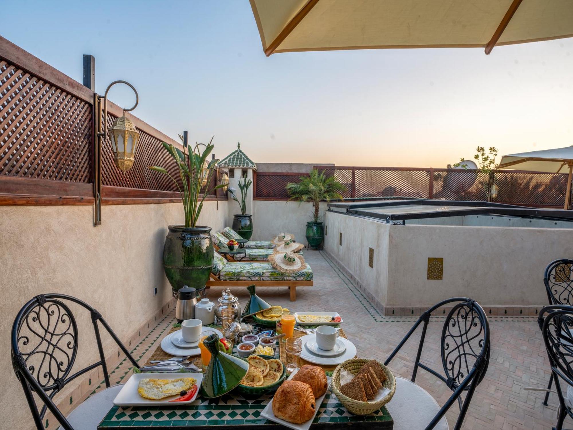 Dar Al-Famila Hamam & Spa Marrakesh Bagian luar foto
