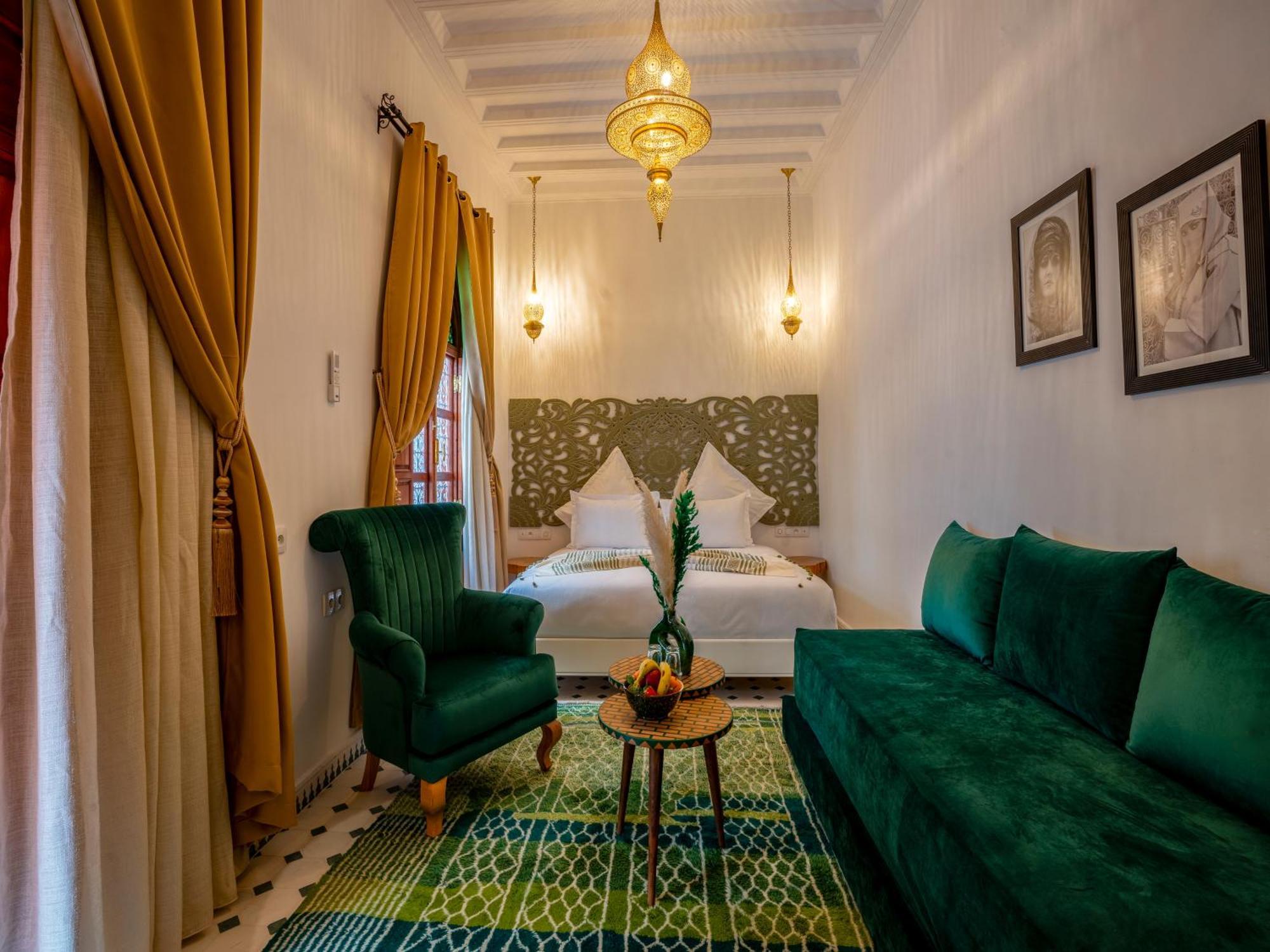 Dar Al-Famila Hamam & Spa Marrakesh Bagian luar foto