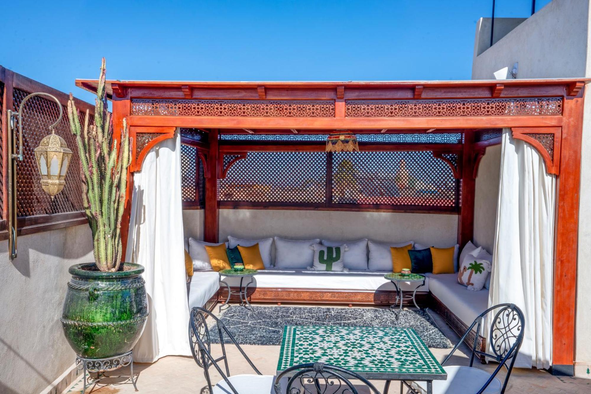 Dar Al-Famila Hamam & Spa Marrakesh Bagian luar foto