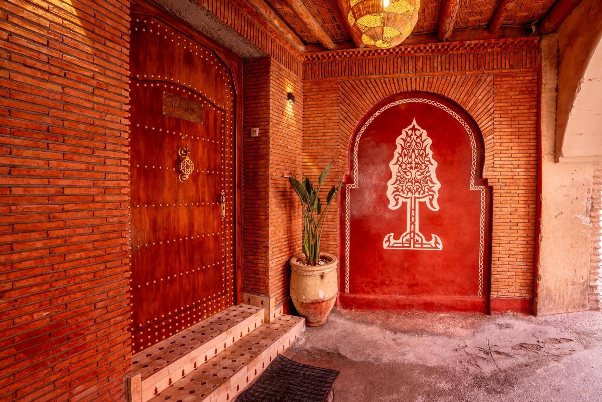 Dar Al-Famila Hamam & Spa Marrakesh Bagian luar foto