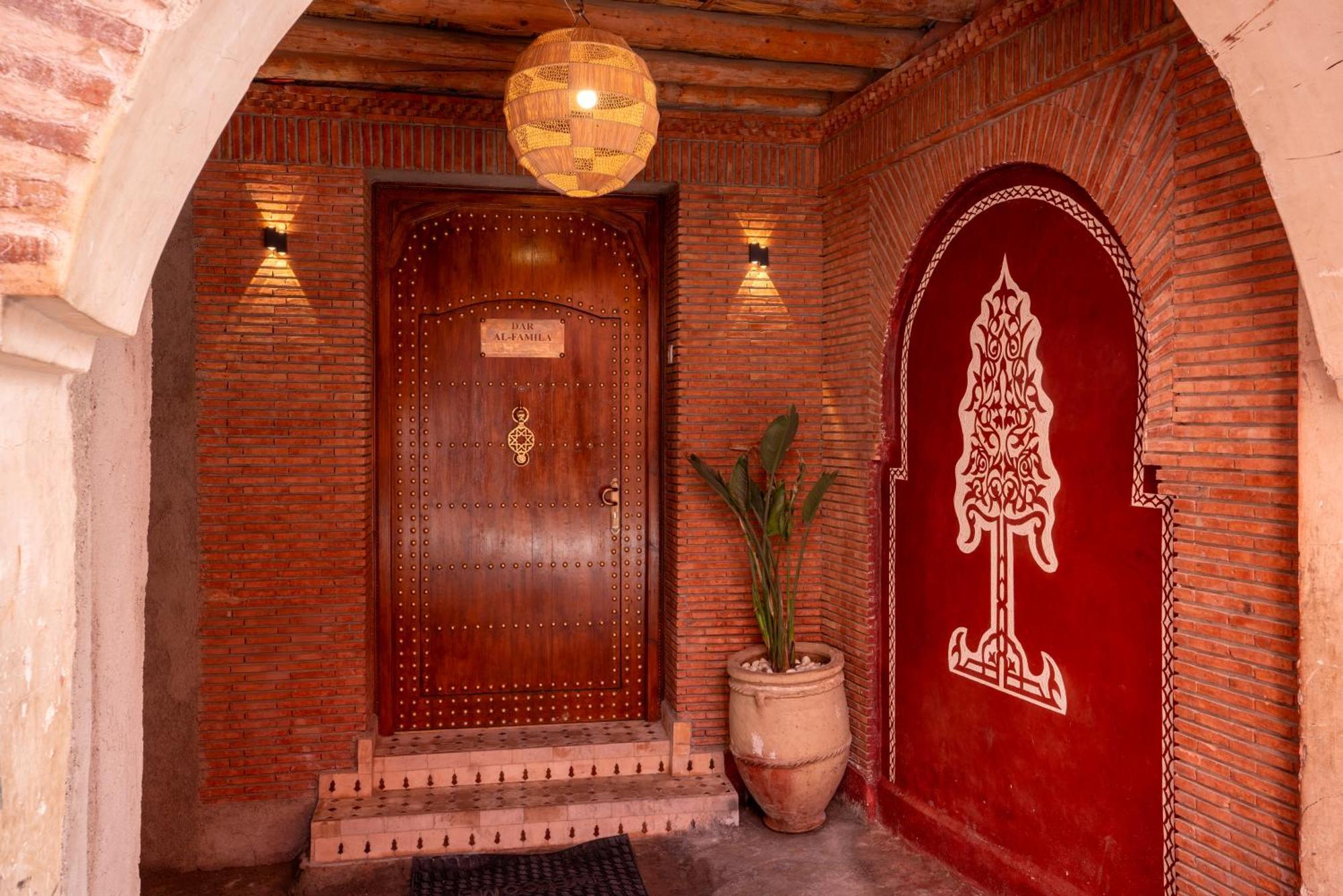 Dar Al-Famila Hamam & Spa Marrakesh Bagian luar foto